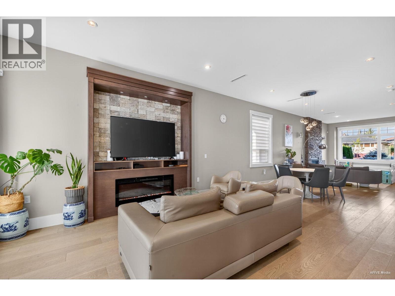 4564 Venables Street, Burnaby, British Columbia  V5C 3A7 - Photo 10 - R3060414