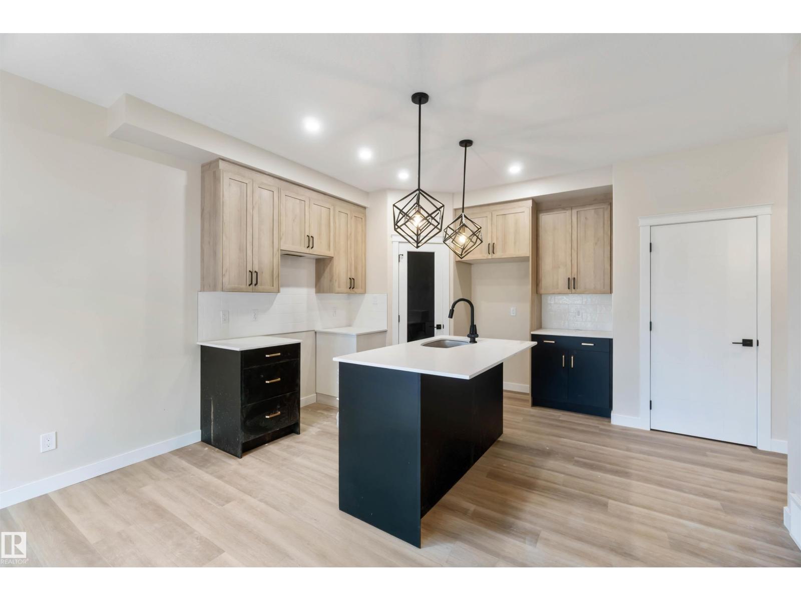 4908 49 Av, Gibbons, Alberta  T0A 1N0 - Photo 10 - E4461364
