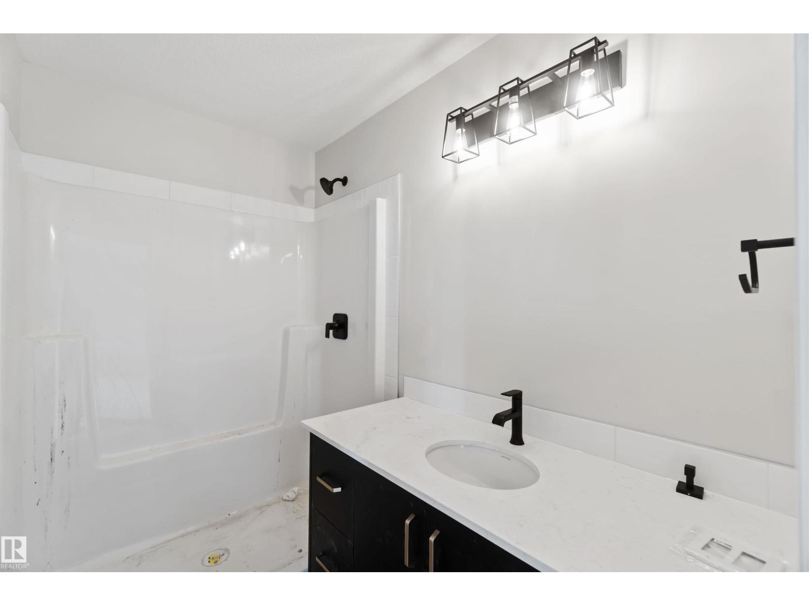 4908 49 Av, Gibbons, Alberta  T0A 1N0 - Photo 37 - E4461364