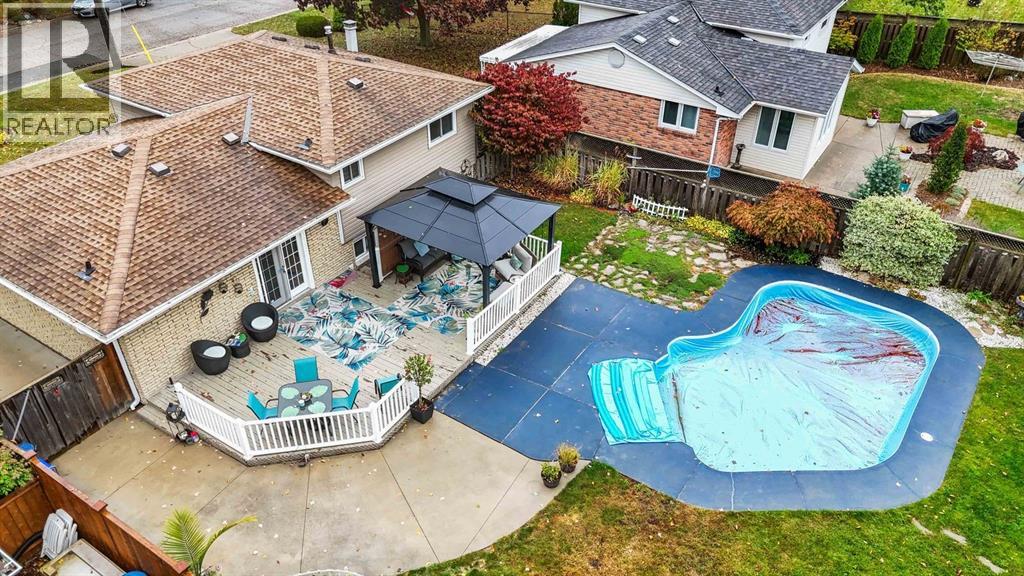 1728 Dell Avenue, Sarnia, Ontario  N7S 3R6 - Photo 2 - 25026598