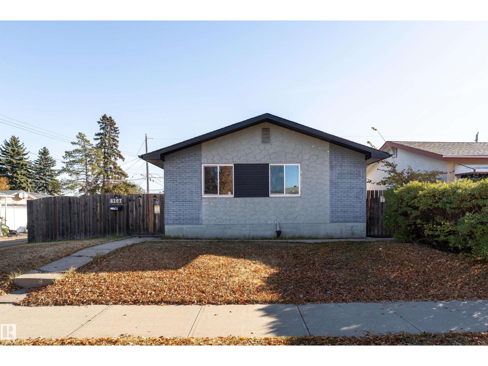8207 169 ST NW, Edmonton, Alberta
