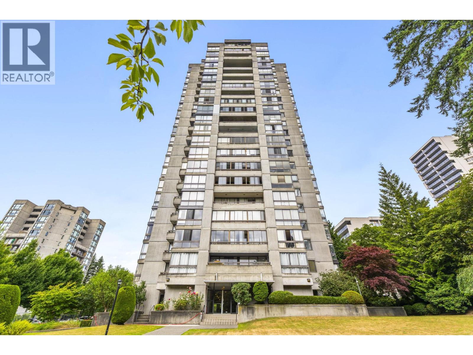 1702 9280 SALISH COURT, Burnaby, British Columbia