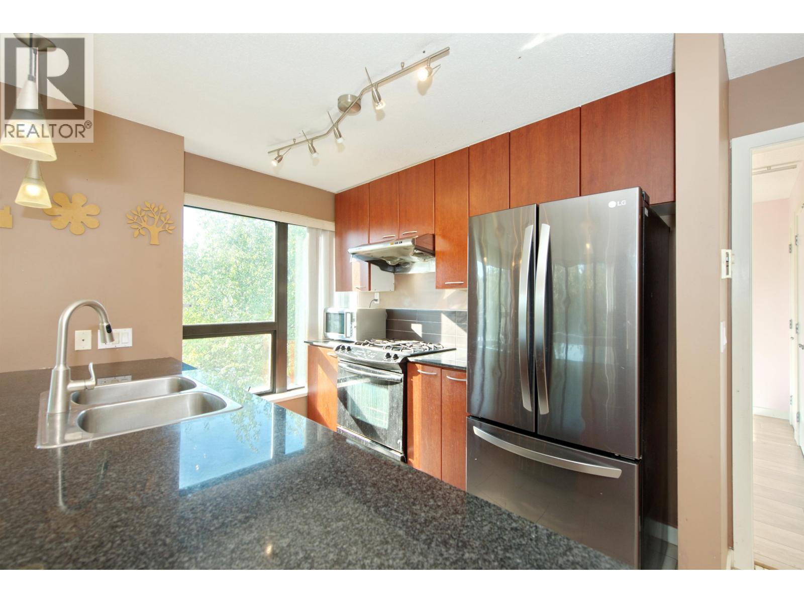 202 7108 Collier Street, Burnaby, British Columbia  V5E 0A1 - Photo 10 - R3060262