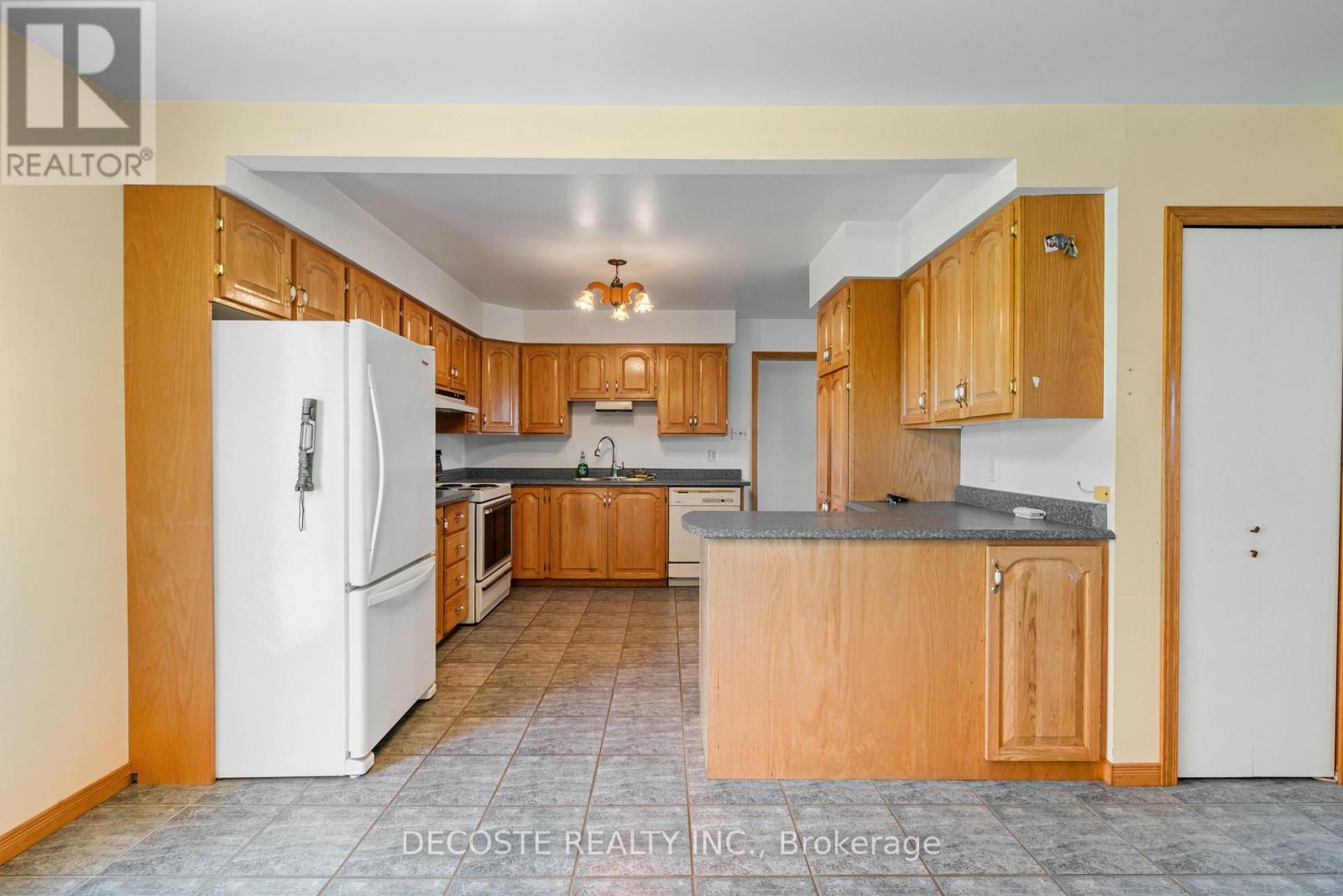 20001a & 20001c County 43 Road, North Glengarry, Ontario  K0C 1A0 - Photo 9 - X12474293