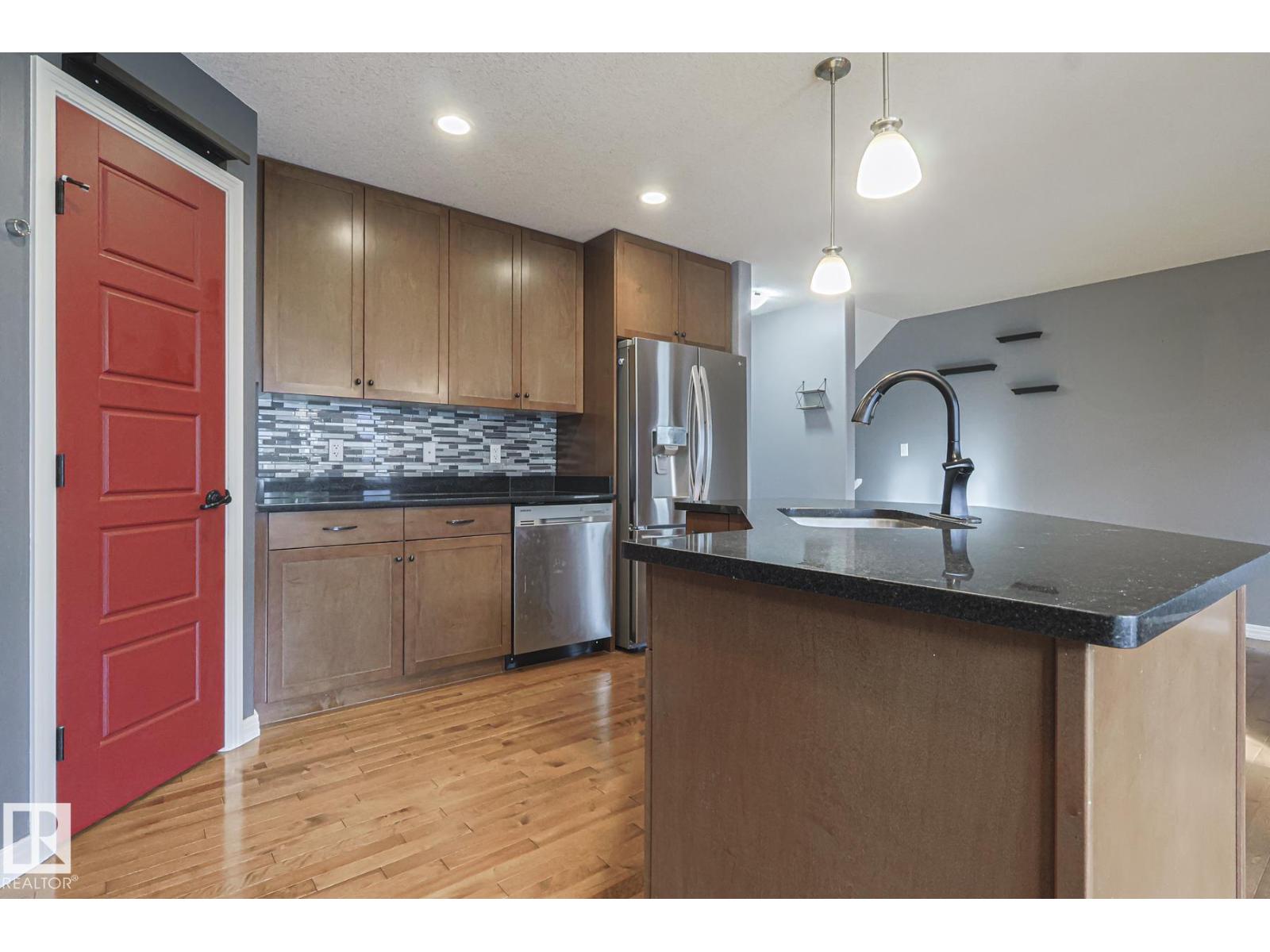 819 172 St Sw, Edmonton, Alberta  T6W 0M6 - Photo 4 - E4462933