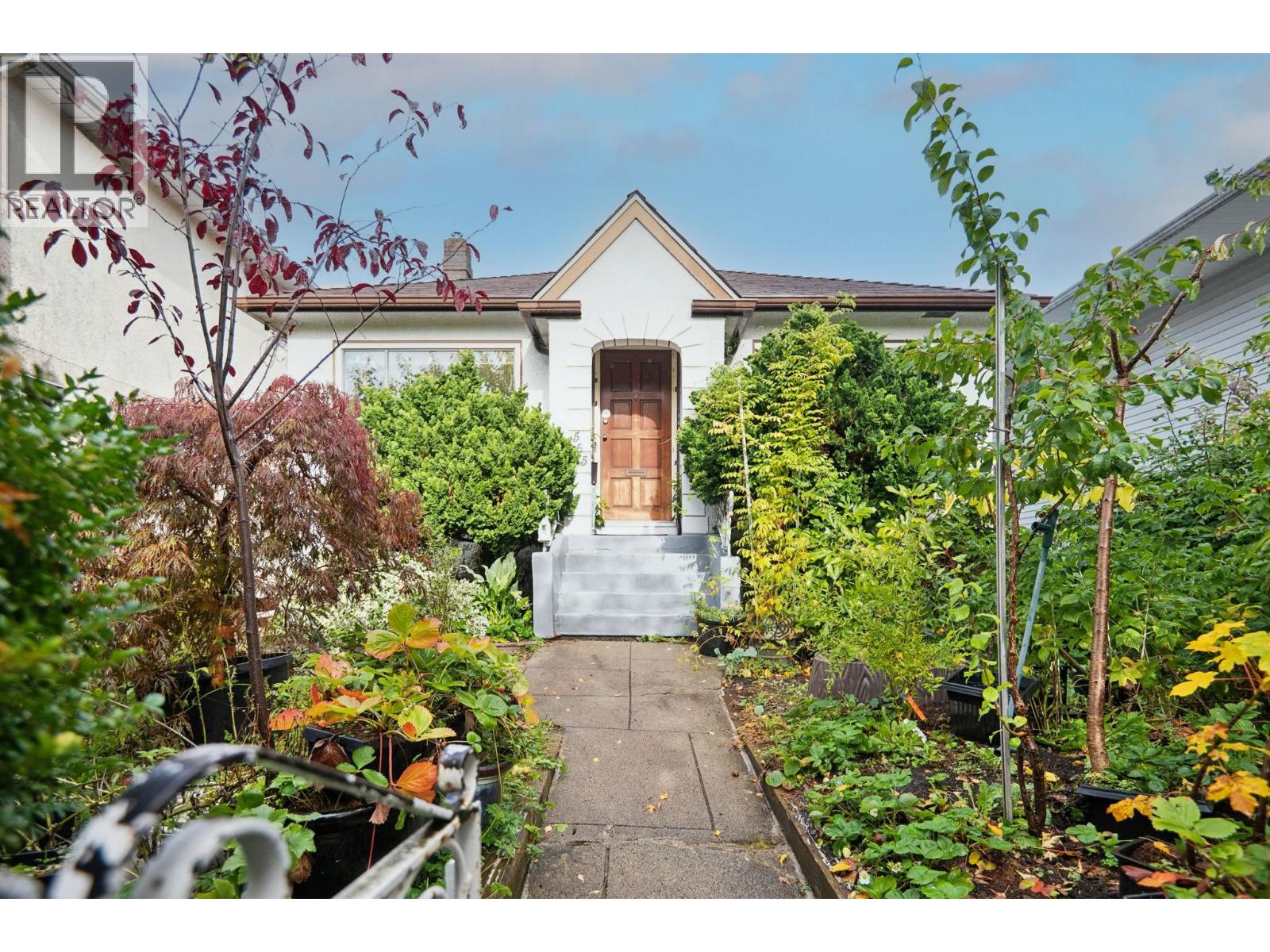 565 E 50TH AVENUE, vancouver, British Columbia