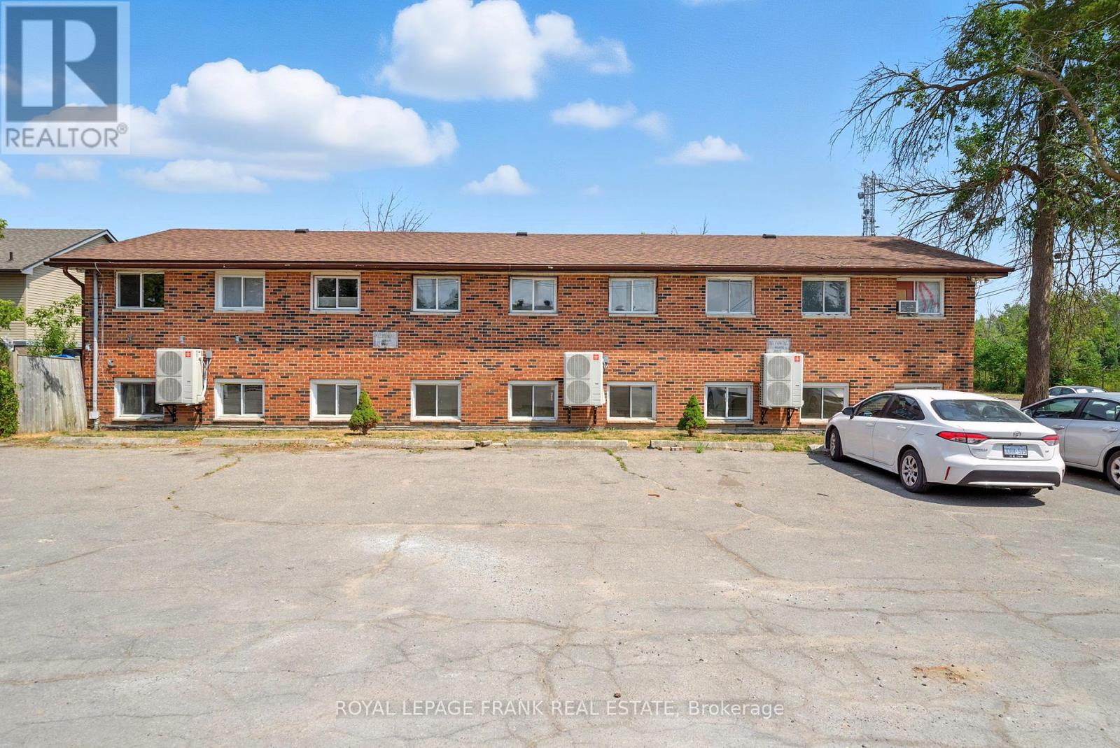 1 - 88 Mary Street W, Kawartha Lakes, Ontario  K9V 5G3 - Photo 3 - X12474299