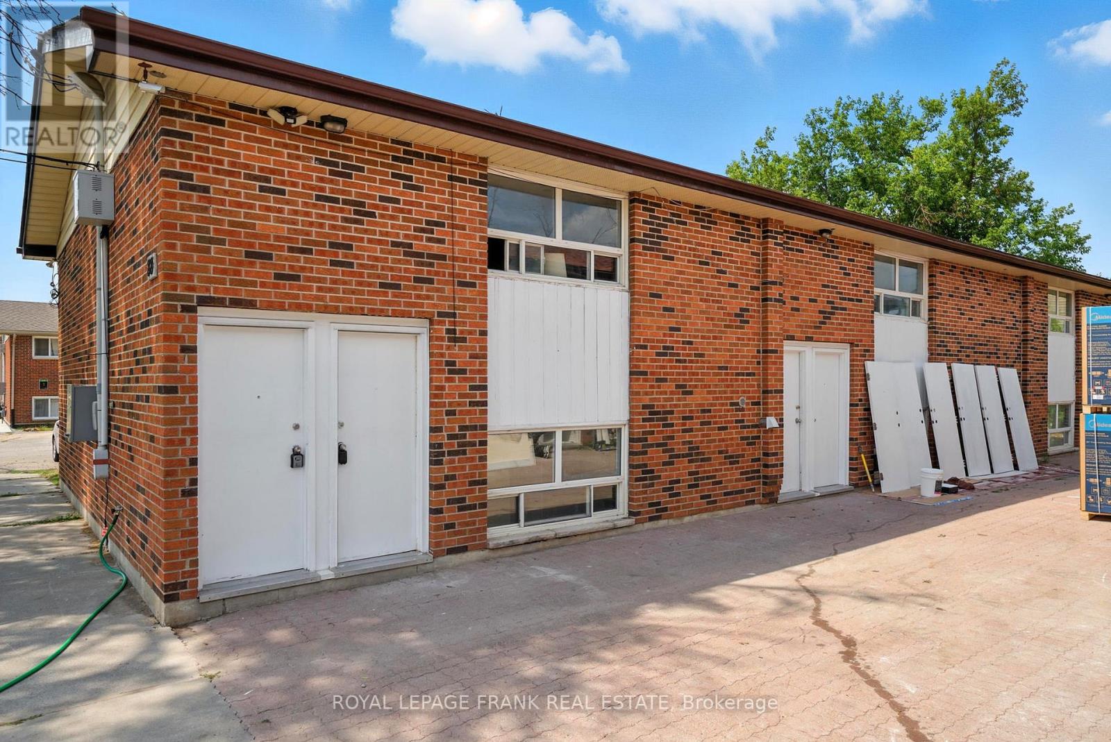 1 - 88 Mary Street W, Kawartha Lakes, Ontario  K9V 5G3 - Photo 7 - X12474299
