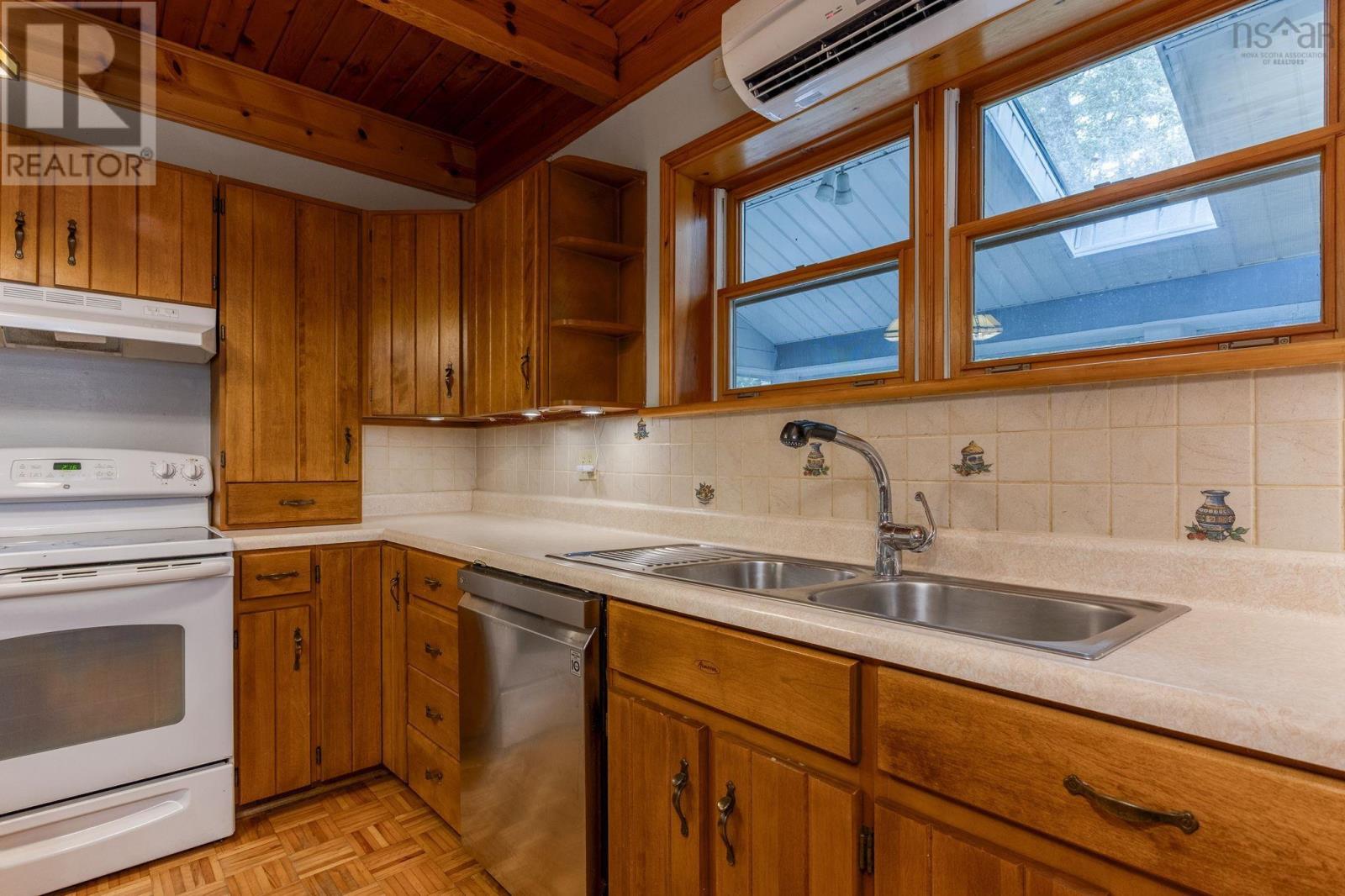 7718 Highway 3, Martins River, Nova Scotia  B0J 2E0 - Photo 13 - 202500290