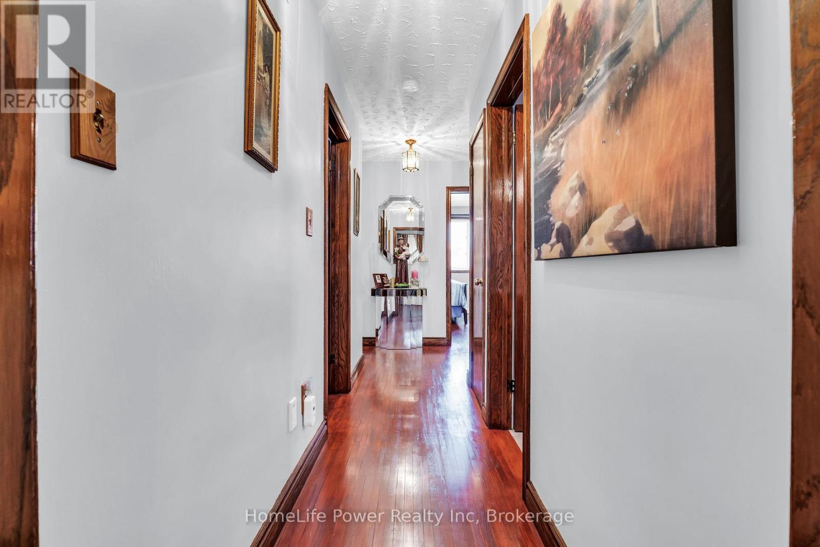 6 Leckie Avenue, Hamilton, Ontario  L8J 2S7 - Photo 27 - X12474183