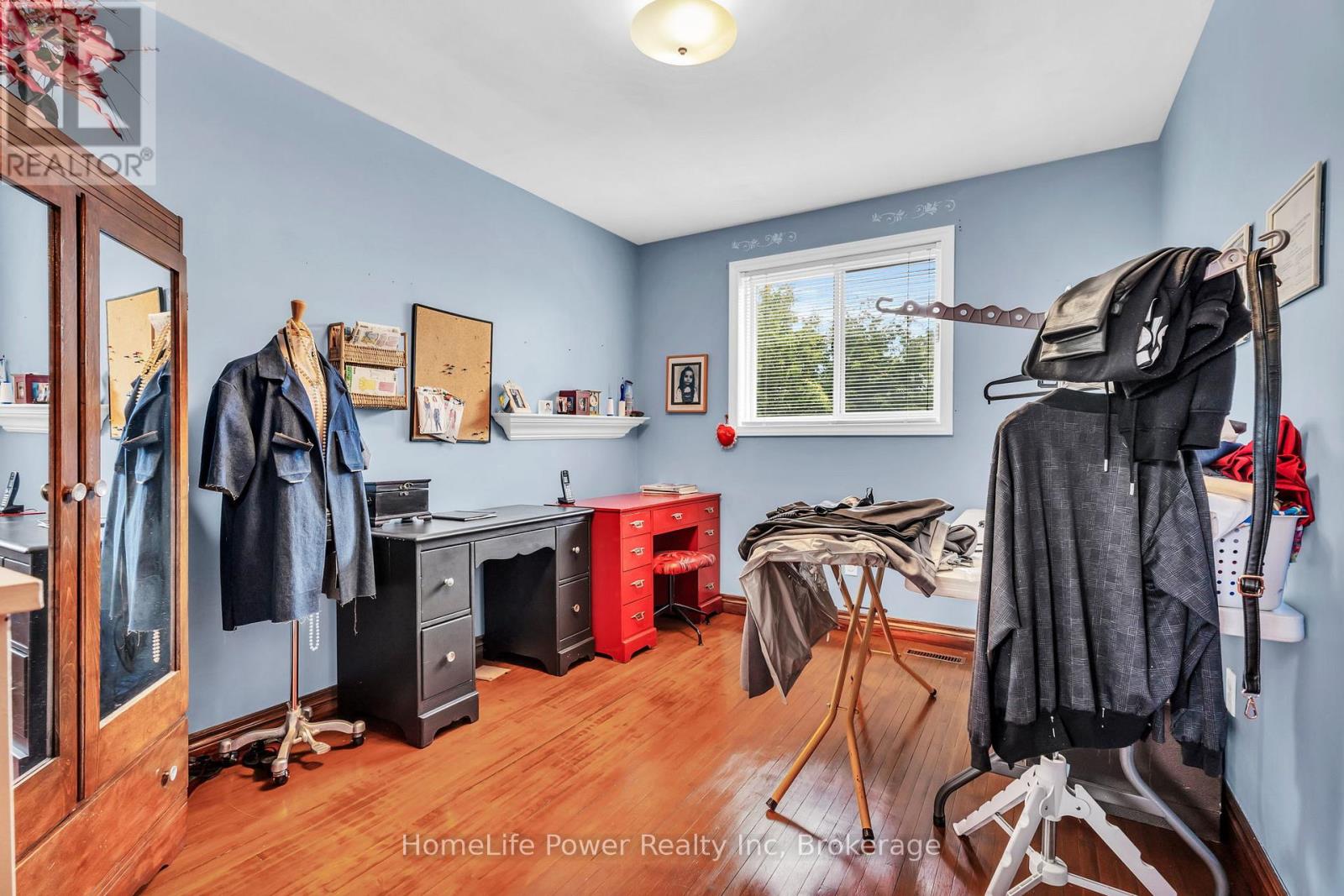 6 Leckie Avenue, Hamilton, Ontario  L8J 2S7 - Photo 35 - X12474183