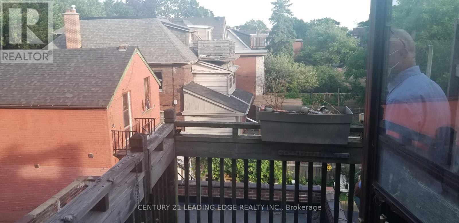 02 - 959 Bloor Street W, Toronto, Ontario  M6H 1L7 - Photo 5 - C12474105