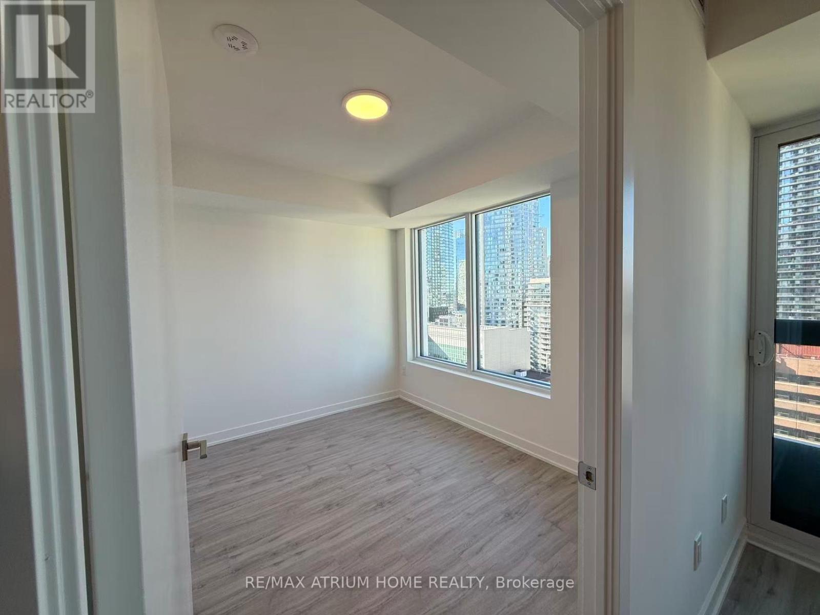 2201 - 252 Church Street, Toronto, Ontario  M5B 0E6 - Photo 20 - C12474110