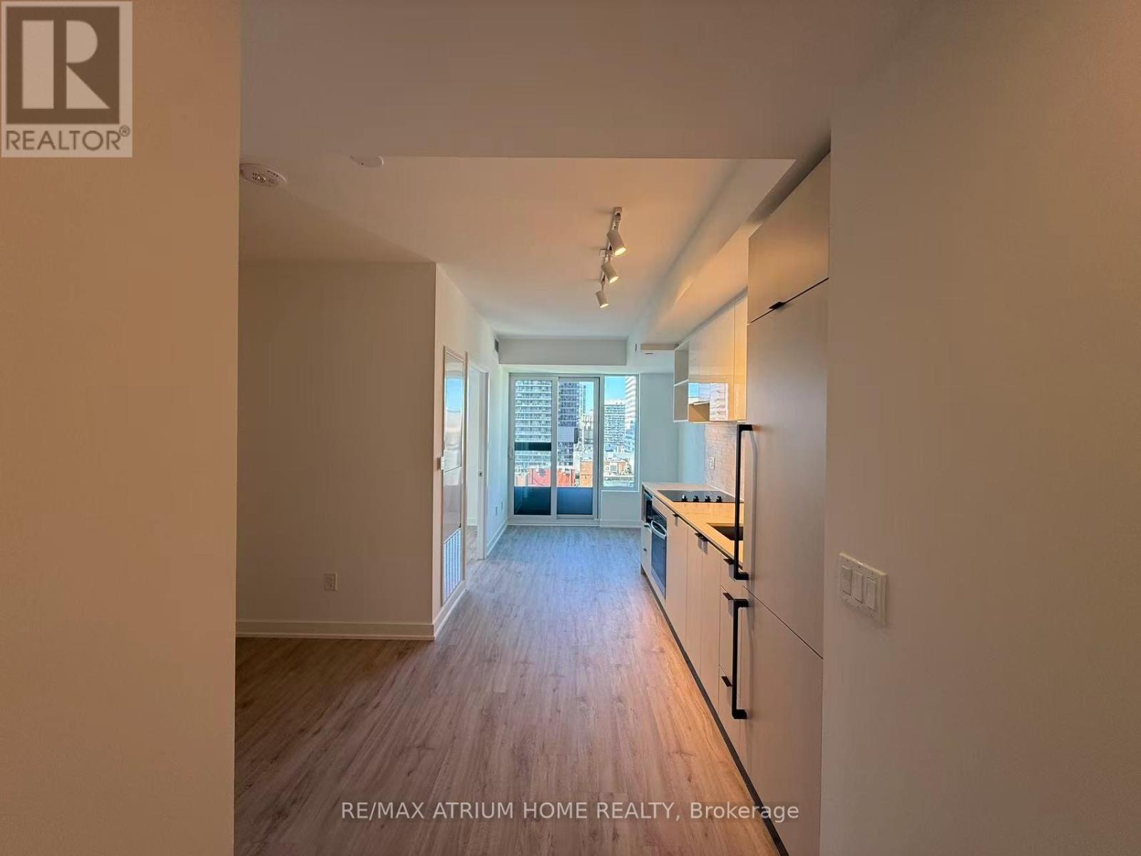 2201 - 252 Church Street, Toronto, Ontario  M5B 0E6 - Photo 6 - C12474110
