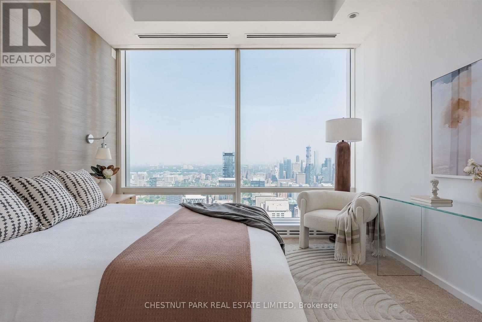 6104 - 180 University Avenue, Toronto, Ontario  M5H 0A2 - Photo 30 - C12474136