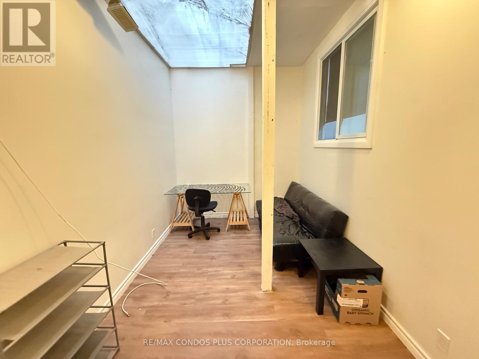 3 - 567 Yonge Street, Toronto, Ontario  M4Y 1Z2 - Photo 6 - C12474143