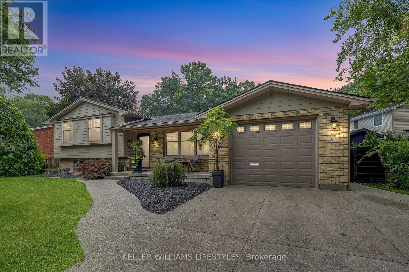 63 PARK LANE CRESCENT, London South, Ontario