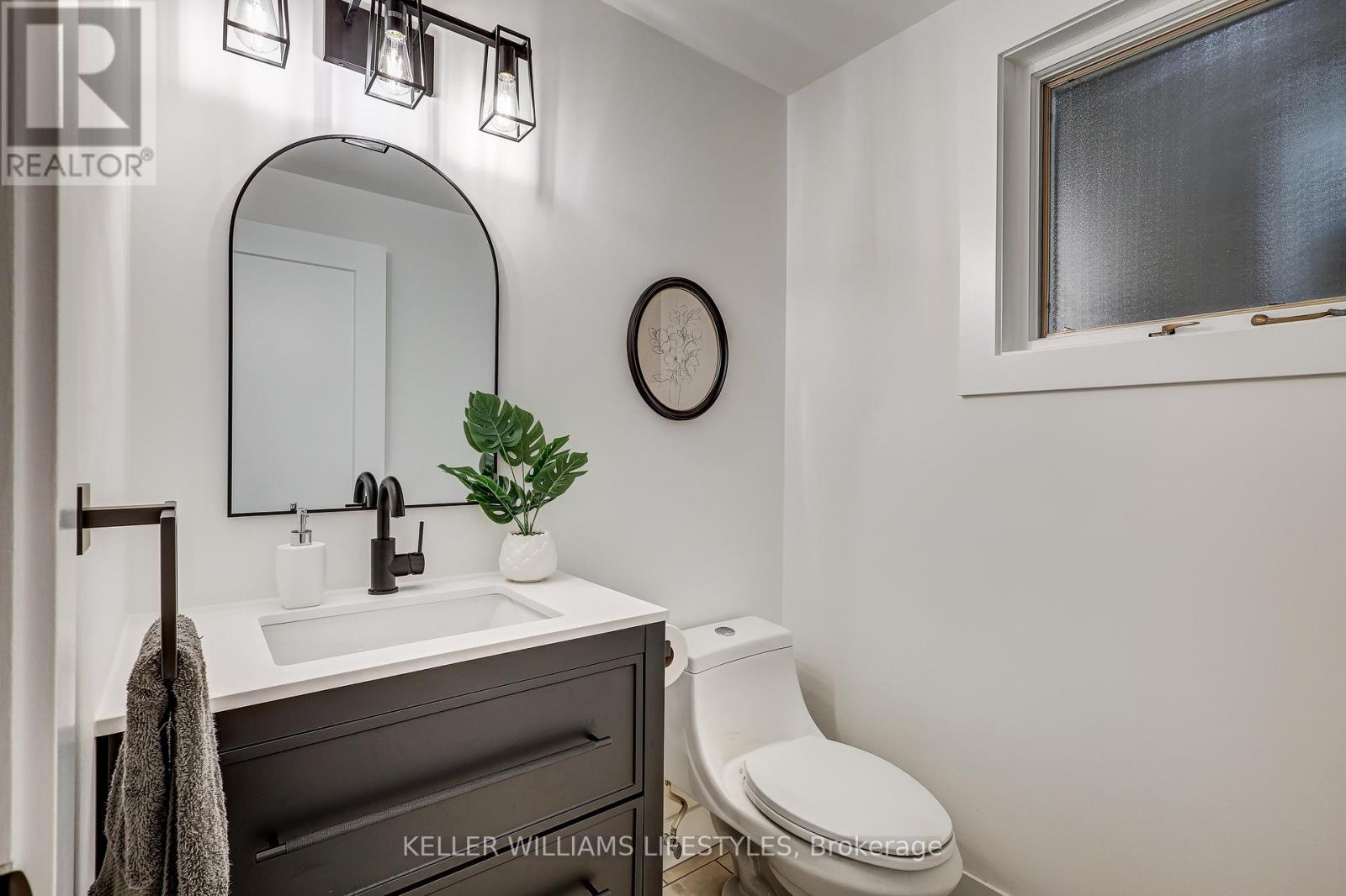 63 Park Lane Crescent, London South, Ontario  N6K 2V1 - Photo 35 - X12474219