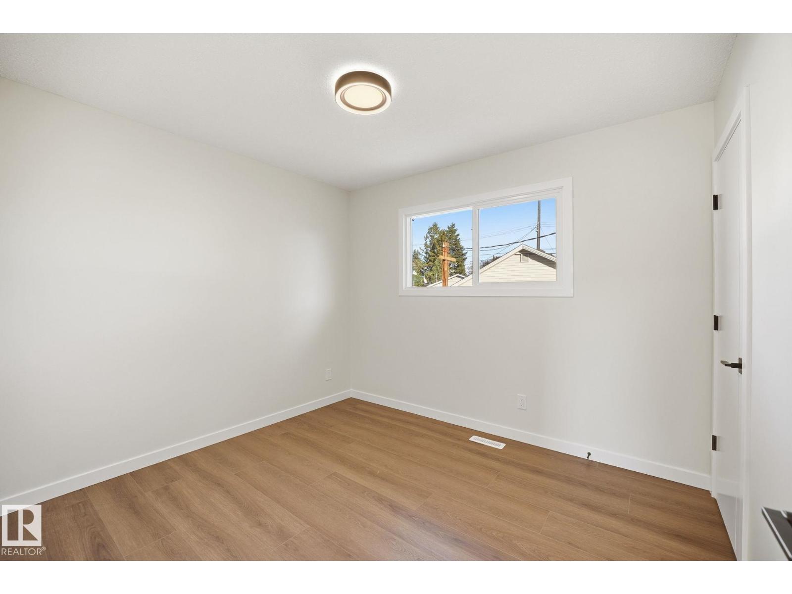 12811 89 St Nw Nw, Edmonton, Alberta  T5E 3J8 - Photo 10 - E4462950