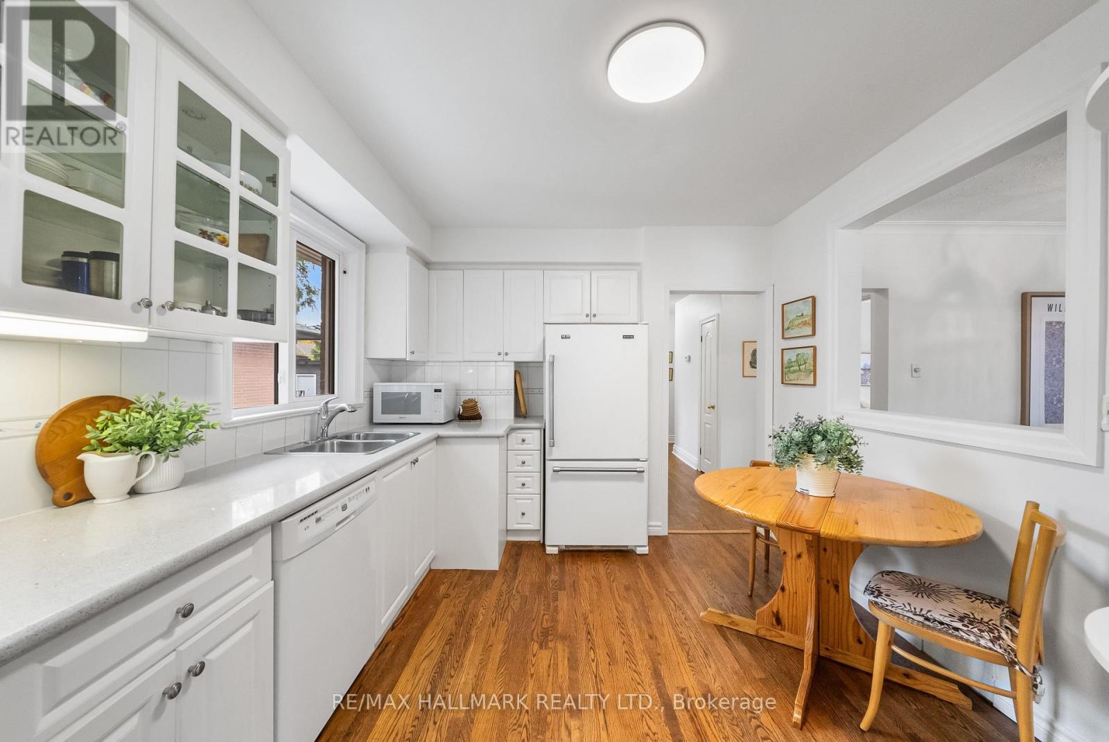 266 Chine Drive, Toronto, Ontario  M1M 2L8 - Photo 12 - E12474116