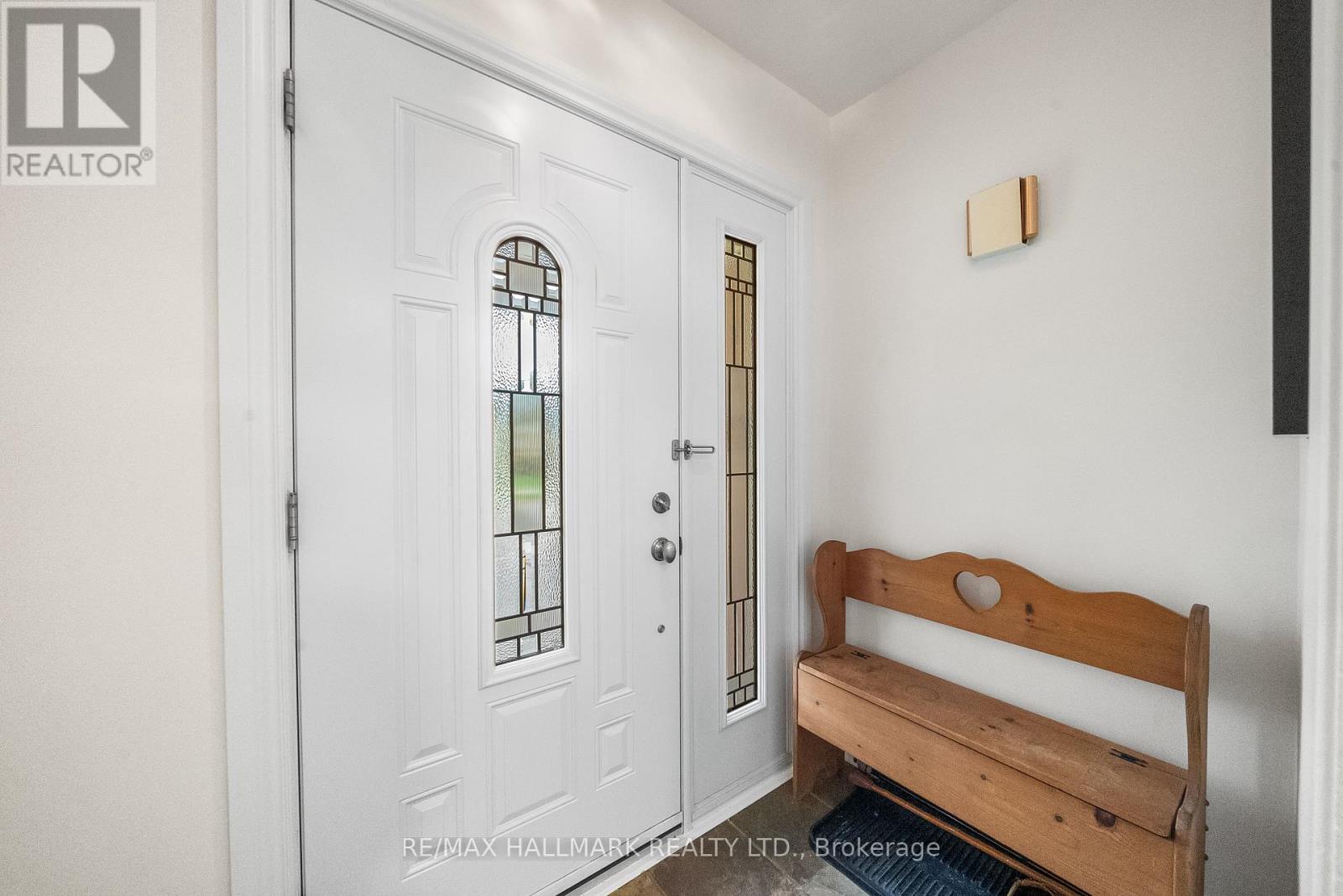 266 Chine Drive, Toronto, Ontario  M1M 2L8 - Photo 3 - E12474116