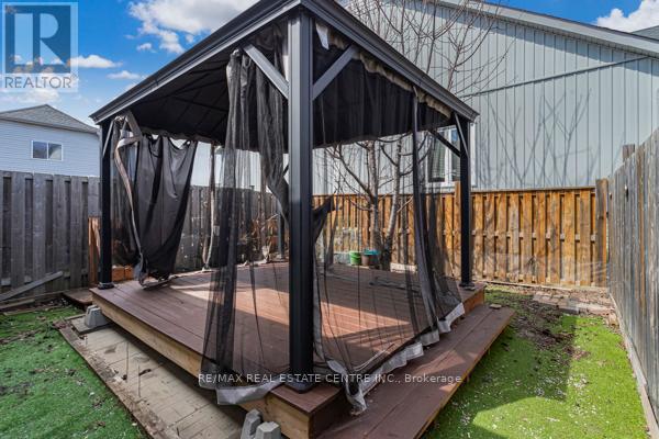Upper - 58 Avenue Street, Oshawa, Ontario  L1H 0B7 - Photo 24 - E12474121