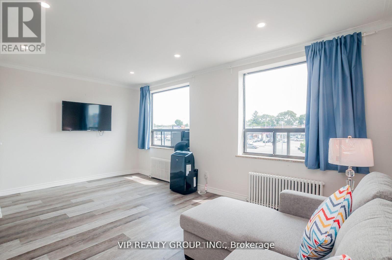 Unit 2 - 2626 Eglinton Avenue E, Toronto, Ontario  M1K 2S3 - Photo 11 - E12474159