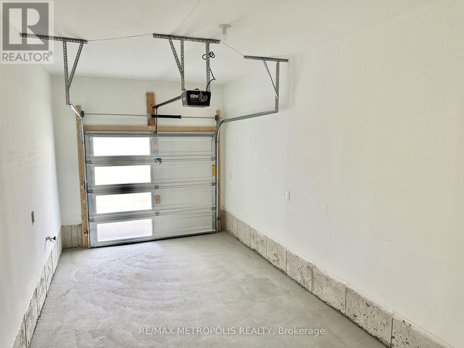 1341 Glamorgan Manor, Pickering, Ontario  L1X 0N1 - Photo 18 - E12474165