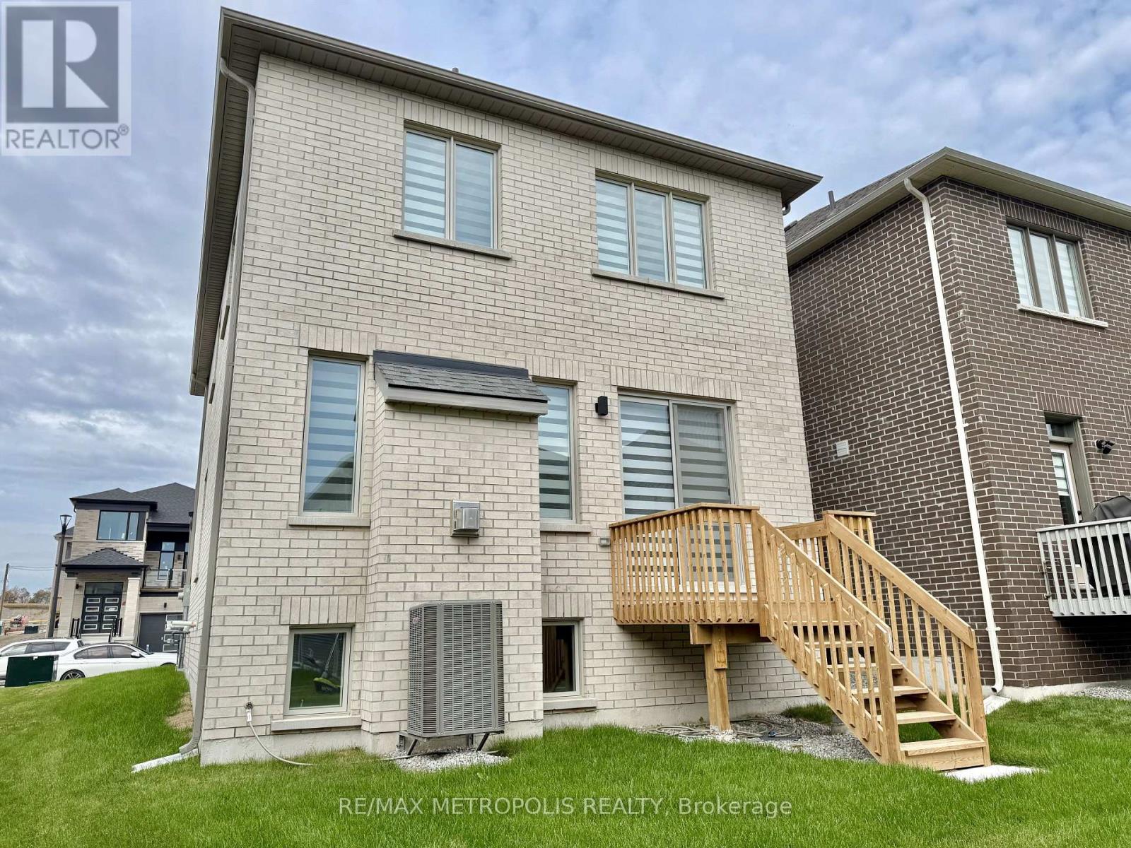1341 Glamorgan Manor, Pickering, Ontario  L1X 0N1 - Photo 20 - E12474165