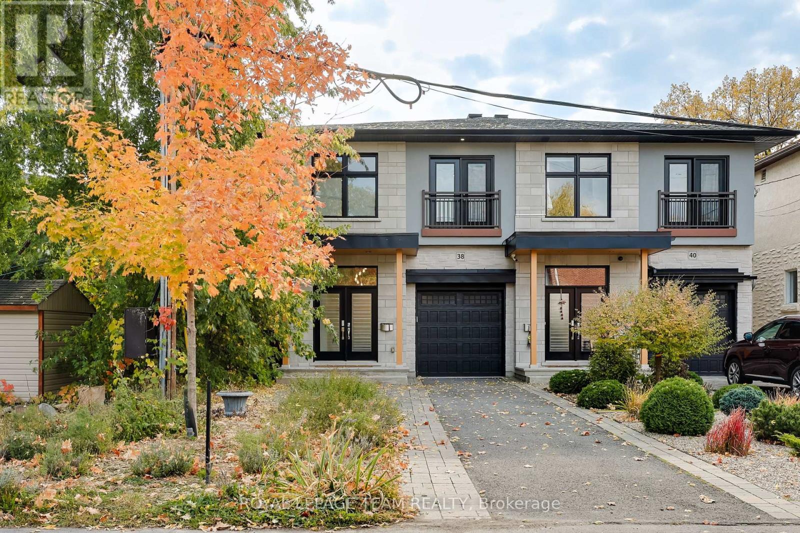 38 SUNNYMEDE AVENUE, Ottawa, Ontario