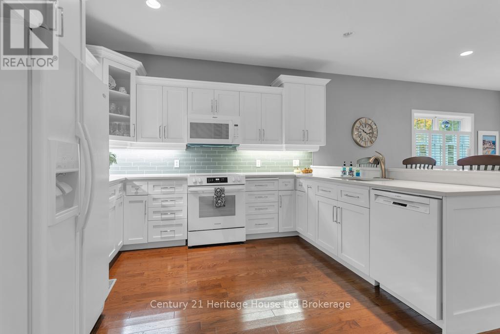 455 Parrott Place, Woodstock, Ontario  N4T 1V8 - Photo 15 - X12474172