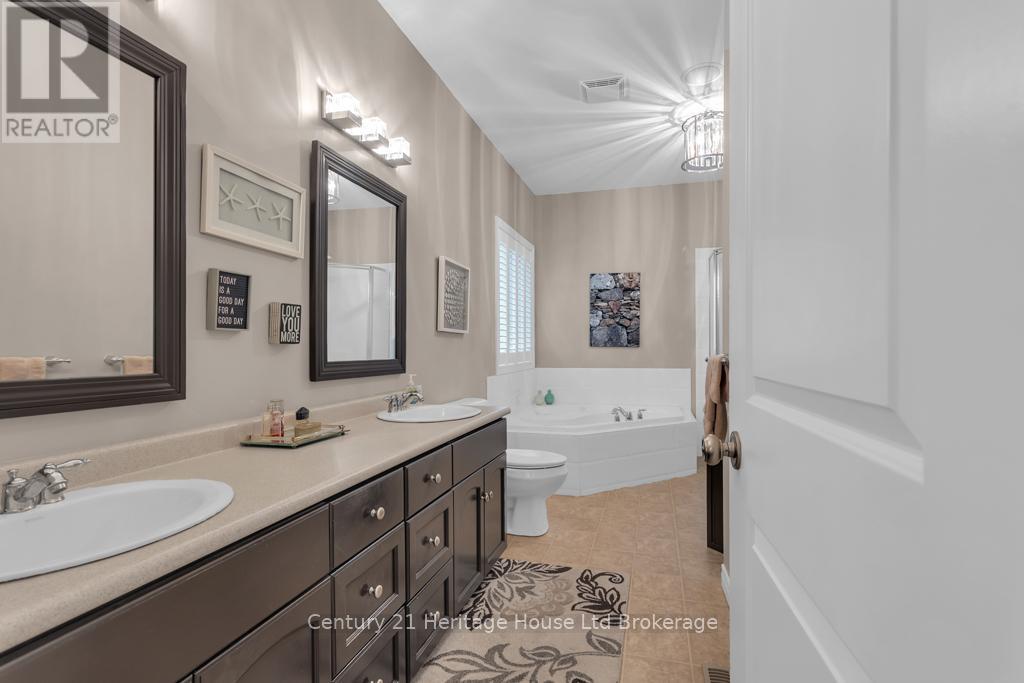 455 Parrott Place, Woodstock, Ontario  N4T 1V8 - Photo 21 - X12474172