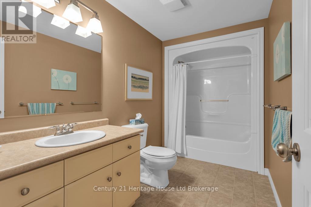 455 Parrott Place, Woodstock, Ontario  N4T 1V8 - Photo 27 - X12474172