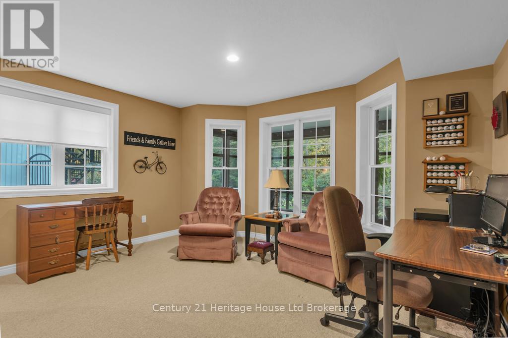 455 Parrott Place, Woodstock, Ontario  N4T 1V8 - Photo 30 - X12474172