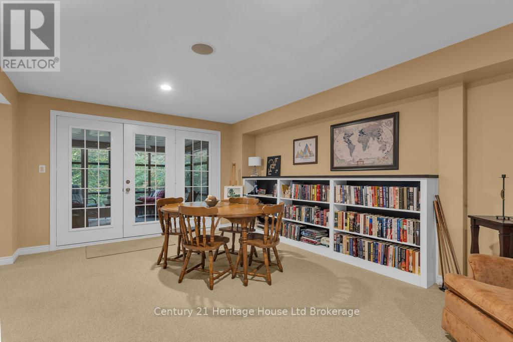 455 Parrott Place, Woodstock, Ontario  N4T 1V8 - Photo 33 - X12474172