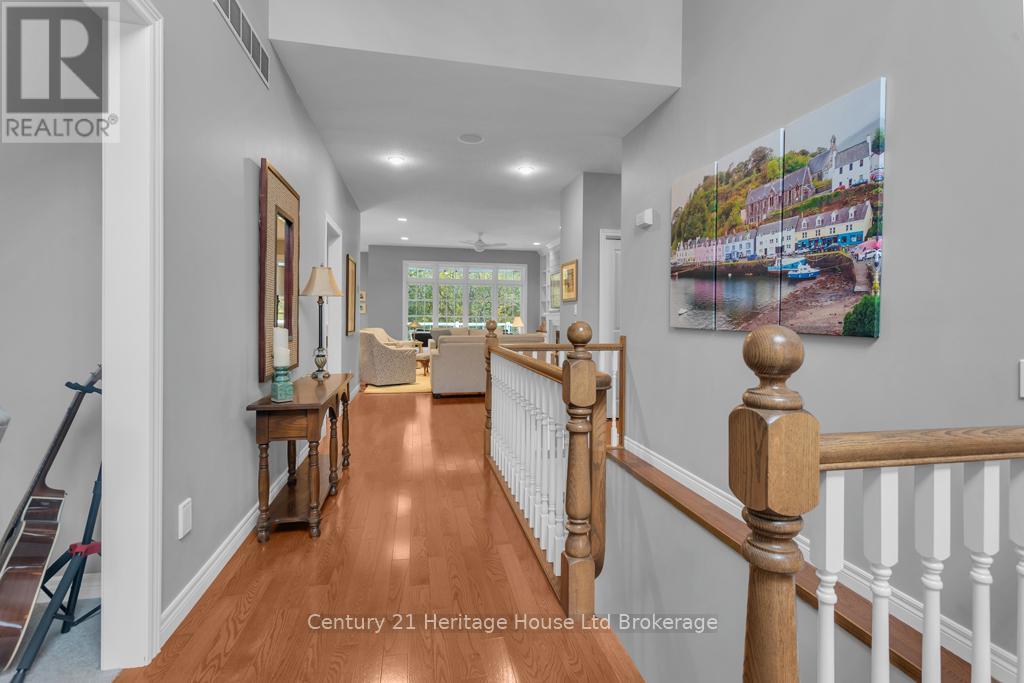 455 Parrott Place, Woodstock, Ontario  N4T 1V8 - Photo 7 - X12474172
