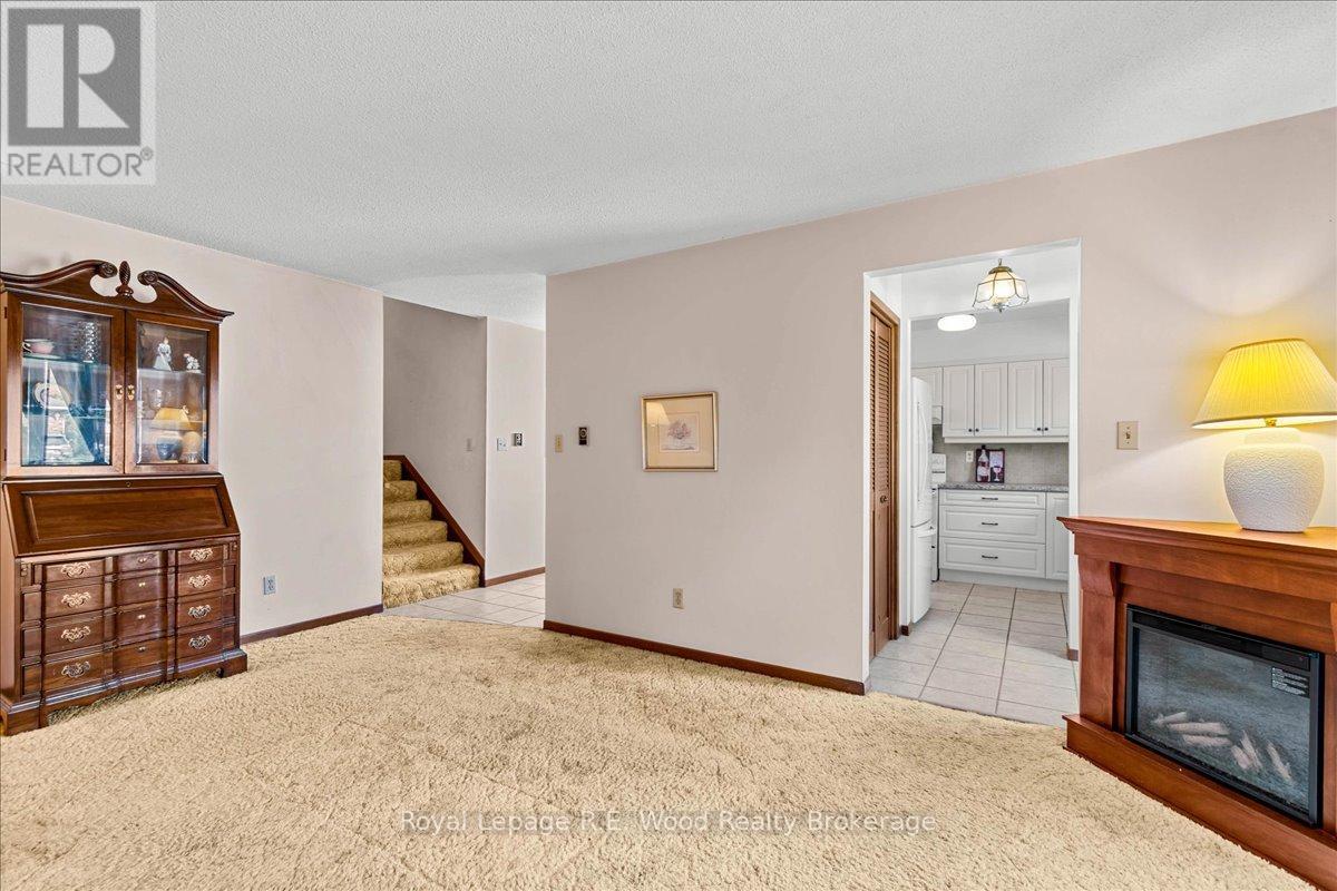 52 Trottier Drive, Tillsonburg, Ontario  N4G 4R2 - Photo 18 - X12474248