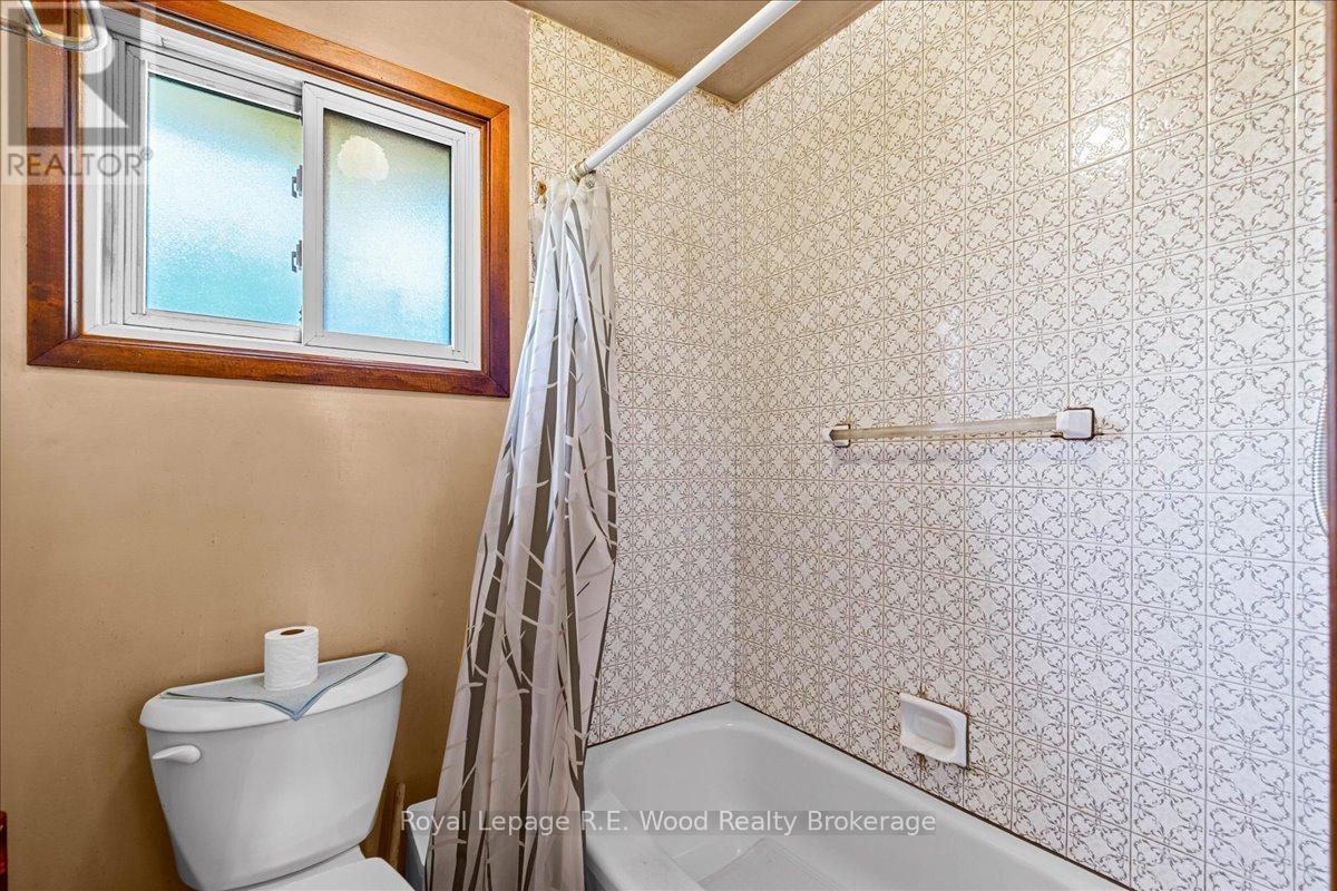 52 Trottier Drive, Tillsonburg, Ontario  N4G 4R2 - Photo 20 - X12474248