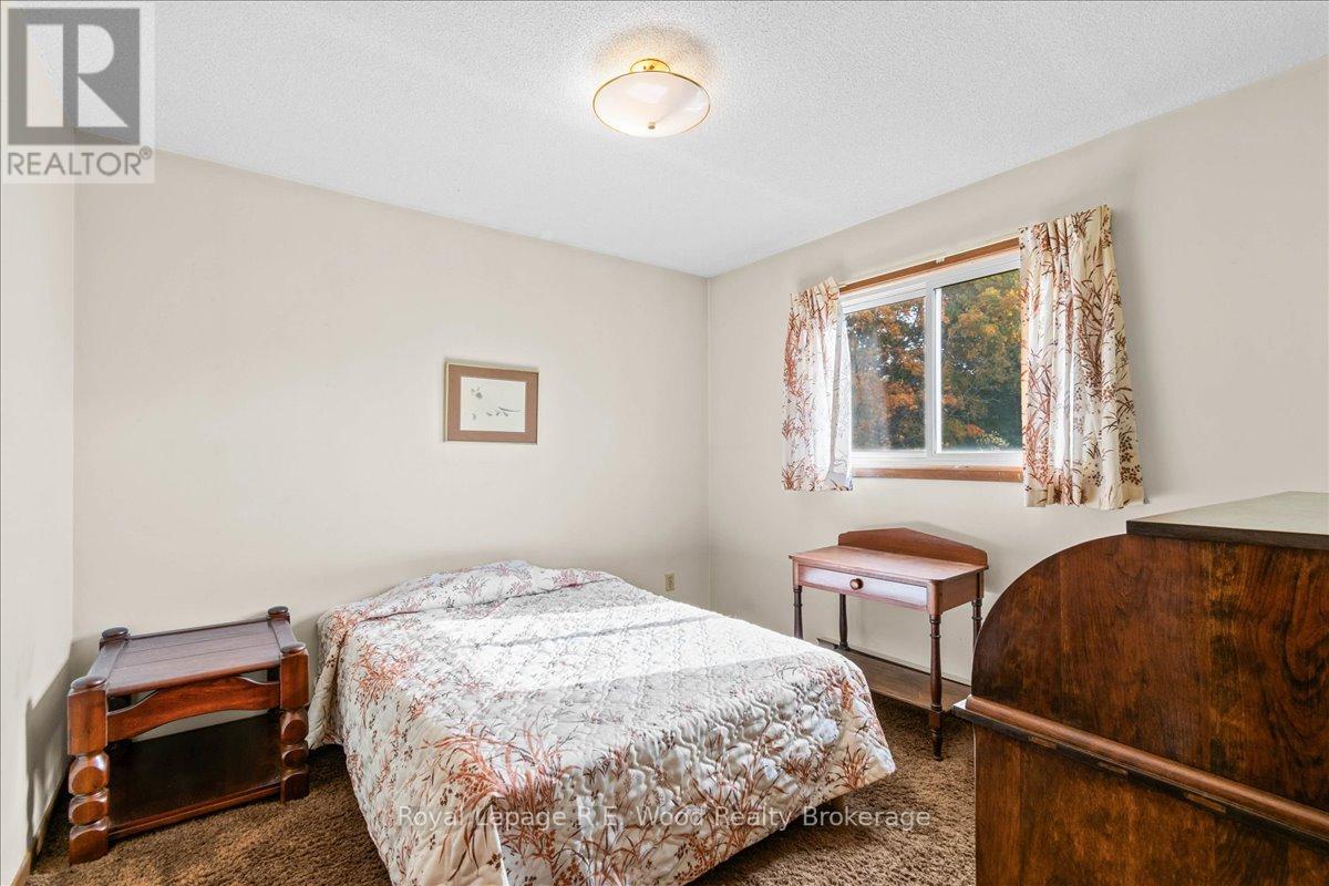 52 Trottier Drive, Tillsonburg, Ontario  N4G 4R2 - Photo 21 - X12474248