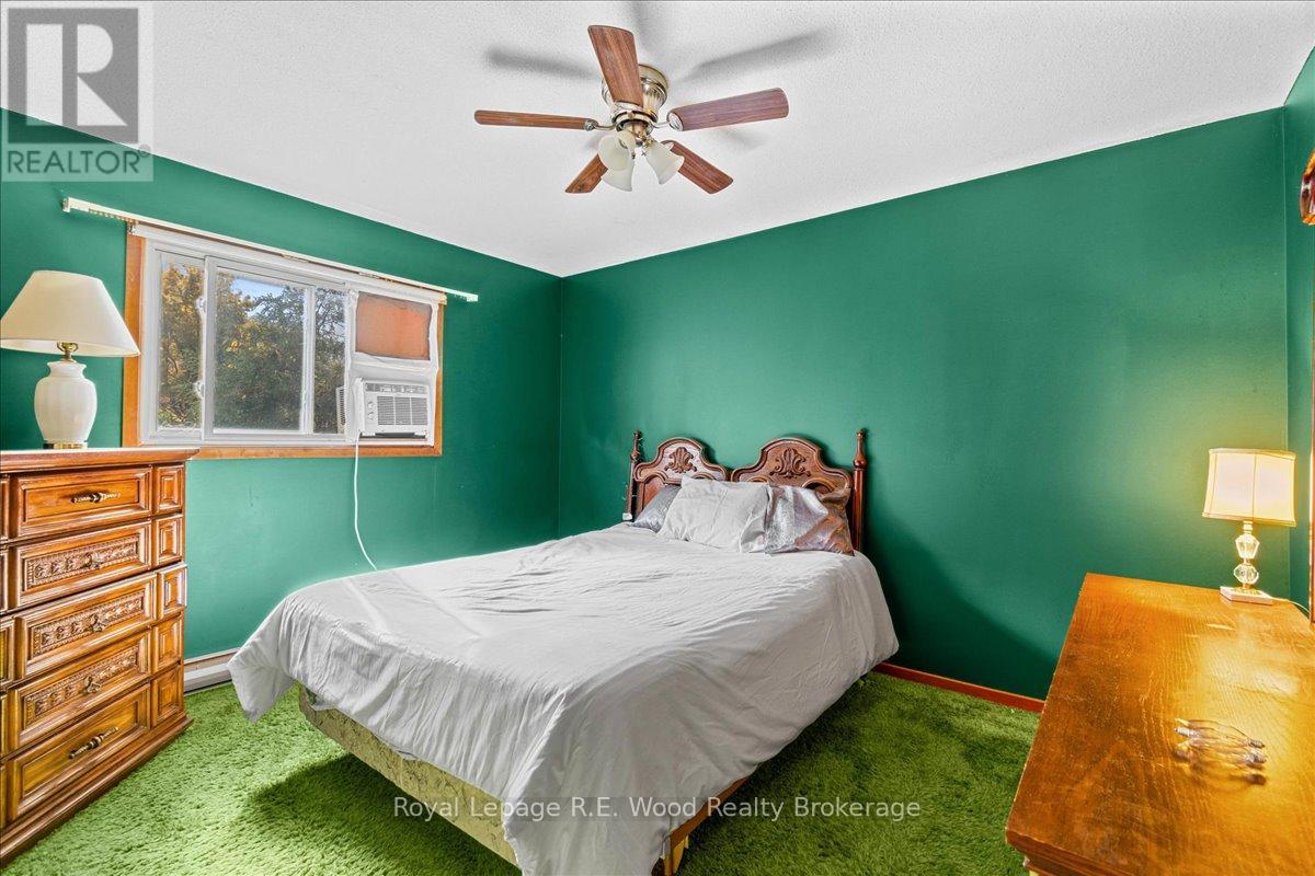 52 Trottier Drive, Tillsonburg, Ontario  N4G 4R2 - Photo 23 - X12474248
