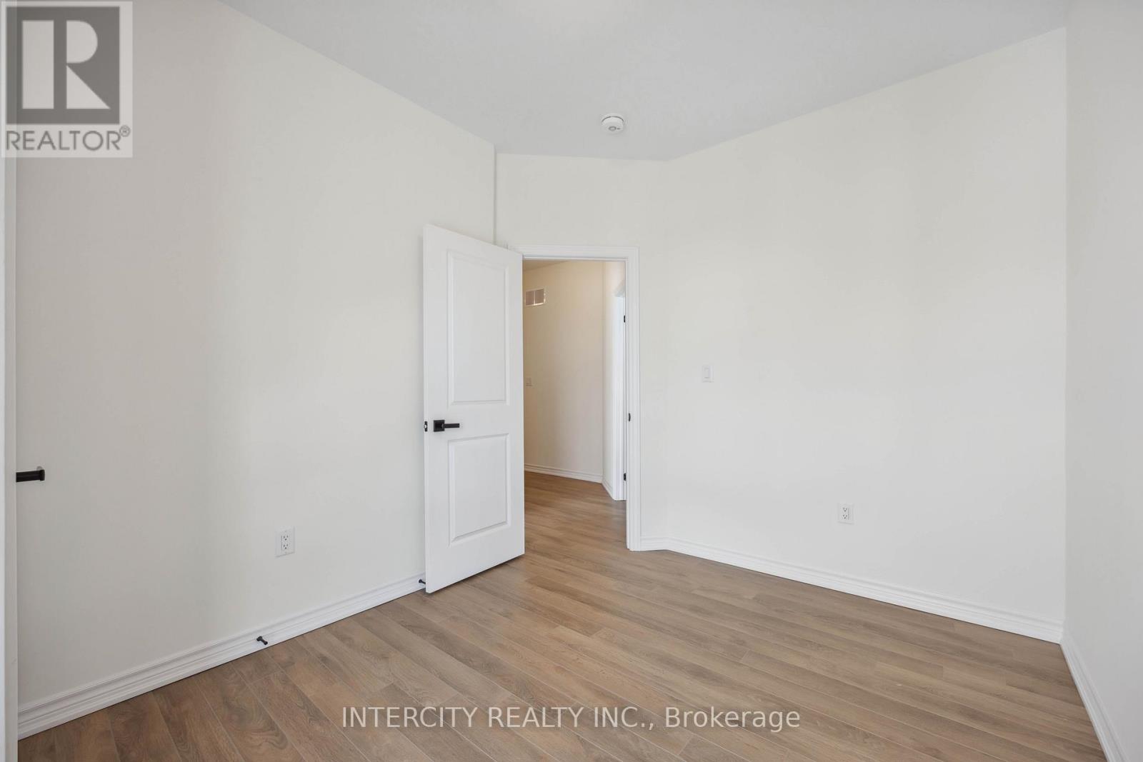43 Griffith Street, Aurora, Ontario  L4G 4A6 - Photo 15 - N12474141