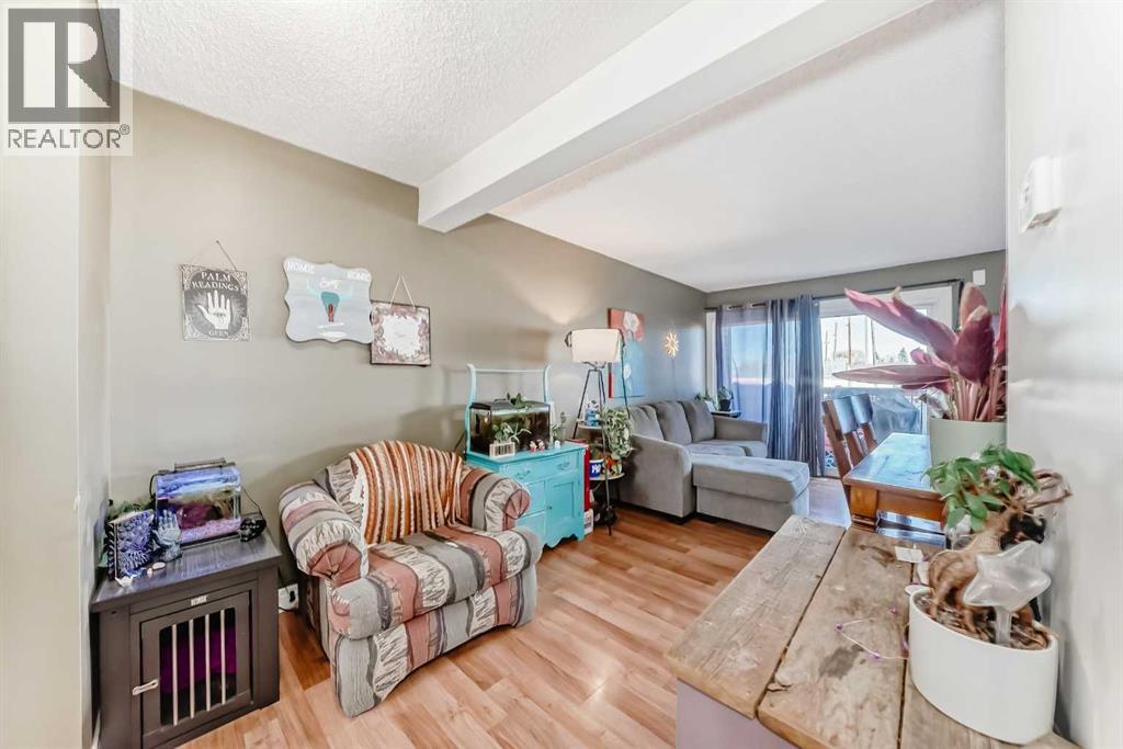 17, 131 Templehill Drive Ne, Calgary, Alberta  T1Y 4T1 - Photo 12 - A2265730