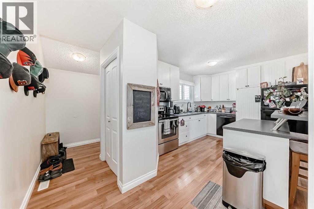 17, 131 Templehill Drive Ne, Calgary, Alberta  T1Y 4T1 - Photo 23 - A2265730