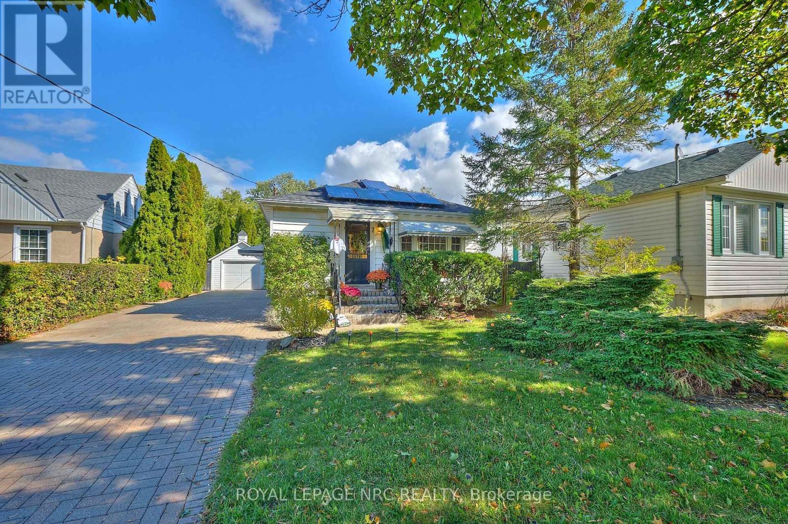 7 HALLCREST AVENUE, St. Catharines, Ontario