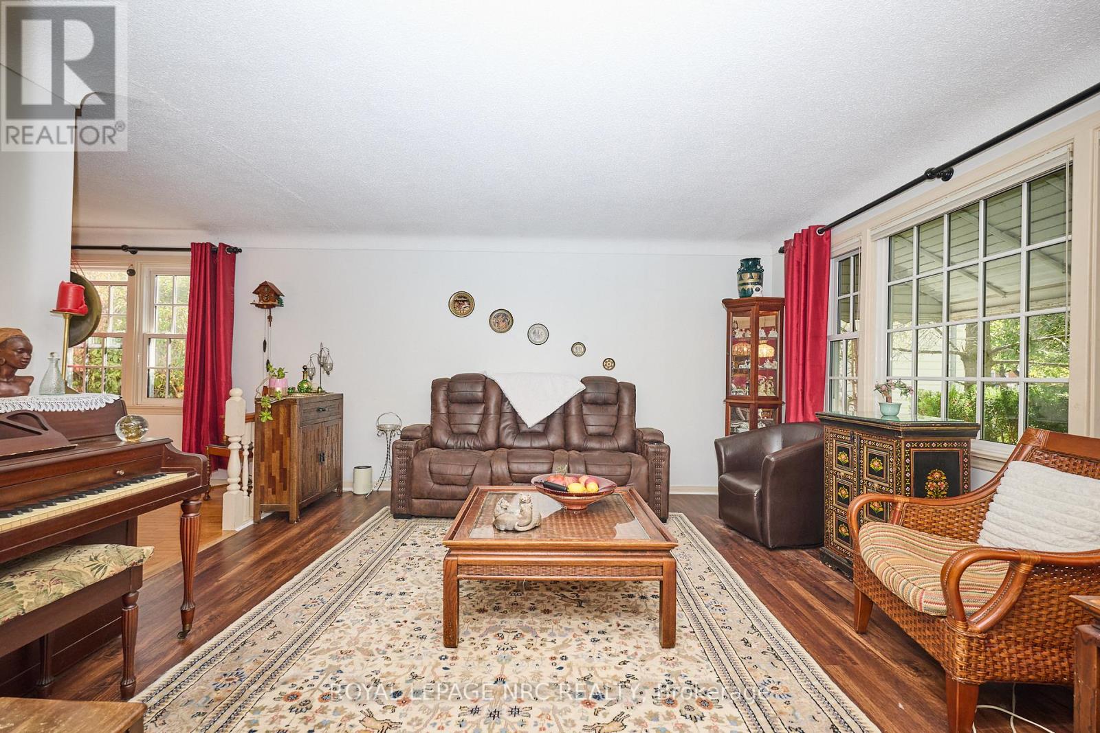 7 Hallcrest Avenue, St. Catharines, Ontario  L2N 1V4 - Photo 9 - X12474182