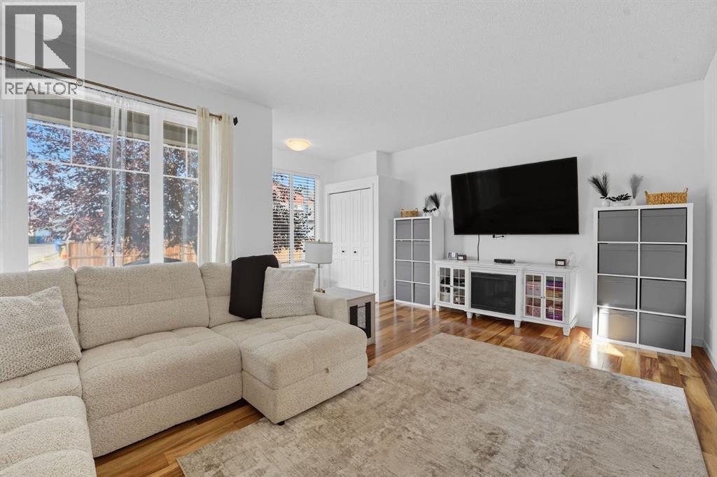 141 Auburn Crest Green Se, Calgary, Alberta  T3M 1P7 - Photo 4 - A2256019