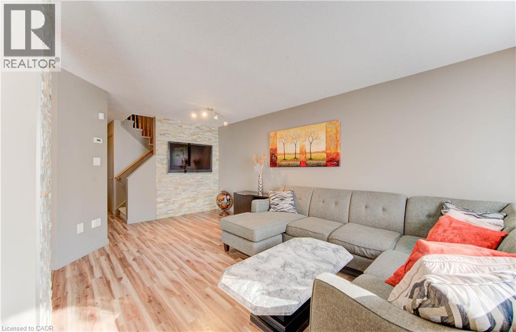 63 Swartz Street, Kitchener, Ontario  N2E 4A6 - Photo 10 - 40780925