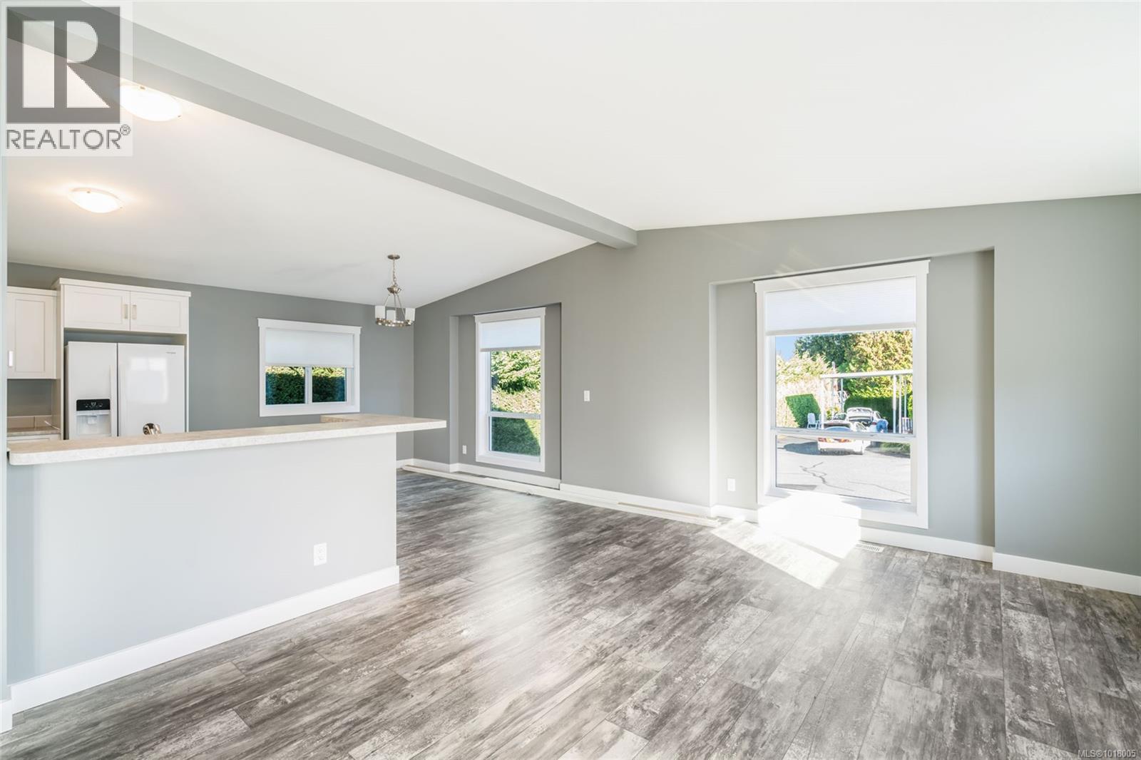 138 6325 Metral Dr, Nanaimo, British Columbia  V9T 6P9 - Photo 8 - 1018005