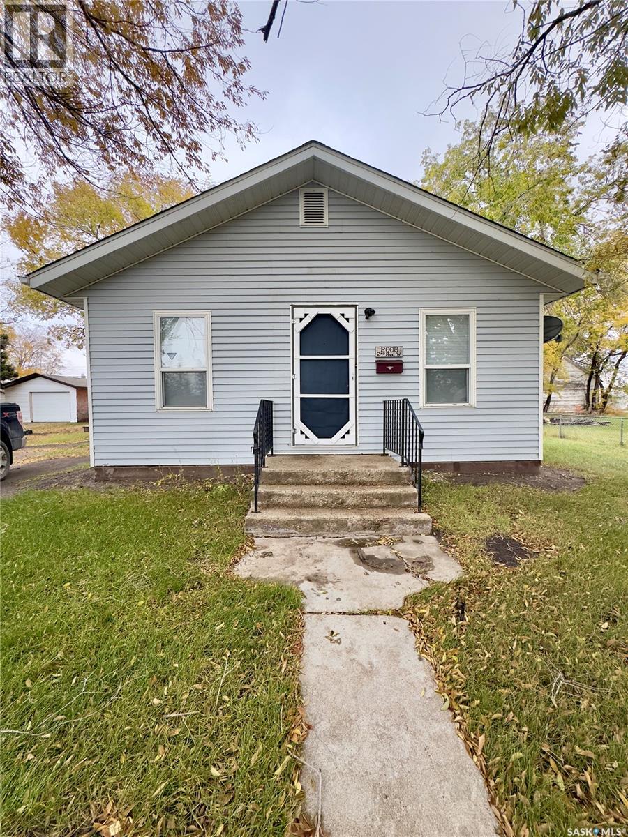 2008 2nd AVENUE W, waldheim, Saskatchewan