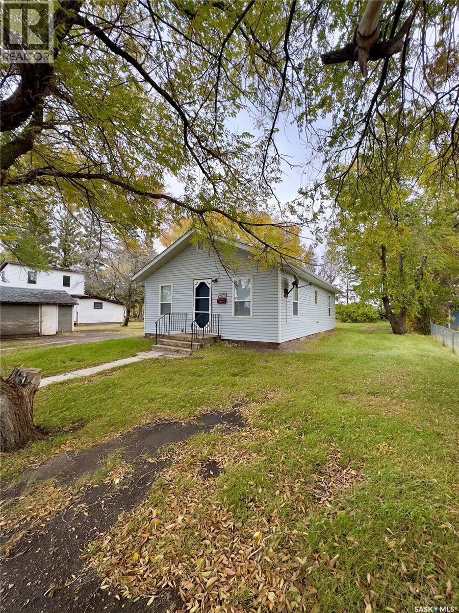 2008 2nd Avenue W, Waldheim, Saskatchewan  S0K 4R0 - Photo 29 - SK021345